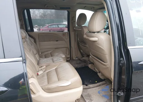 2009 Honda Odyssey Touring z USA, uszkodzony, nr VIN 5FNRL38939B020051